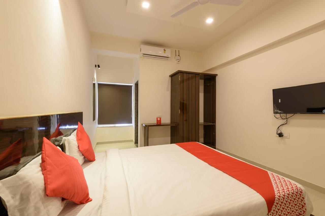Oyo 22964 Kundan Lawns Hotell Shirdi Eksteriør bilde